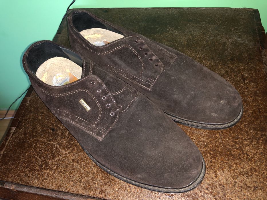 Pantofi din piele