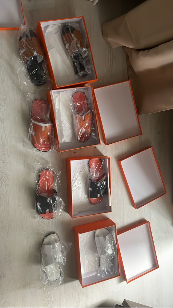 Papuci hermes originali !