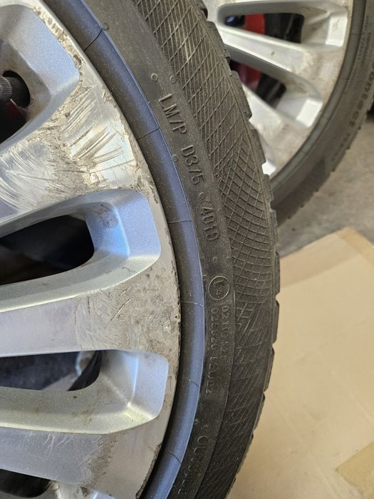 Алуминиеви джанти Ford 17 + гуми 205 50 17 Continental зимни