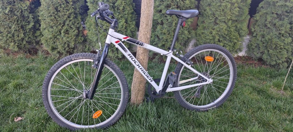 Bicicleta Rockrider 9-12 ani