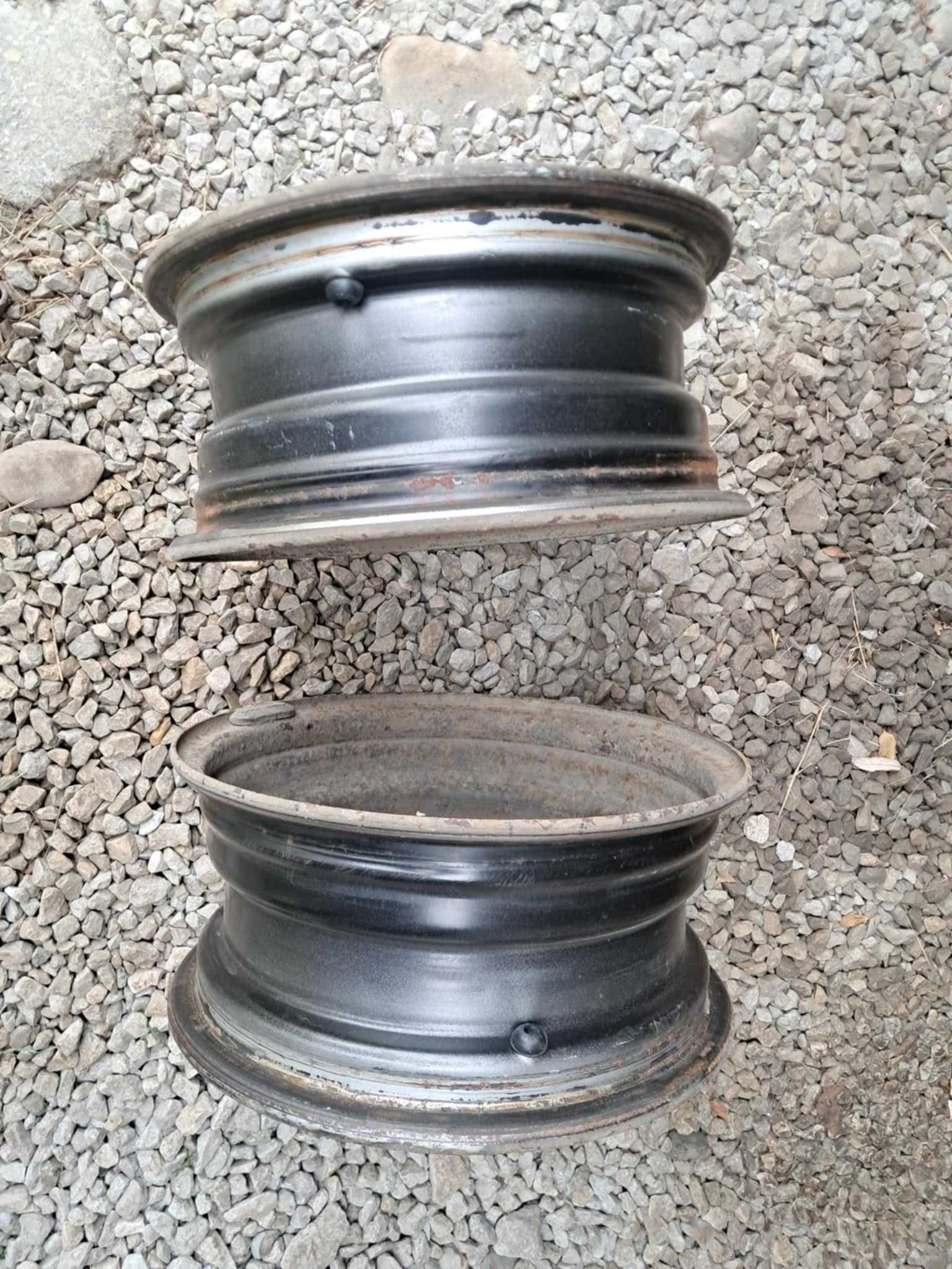 Продавам  джанти 13 цола 2бр. за Голф 2,3,Пасат,Венто,Поло
