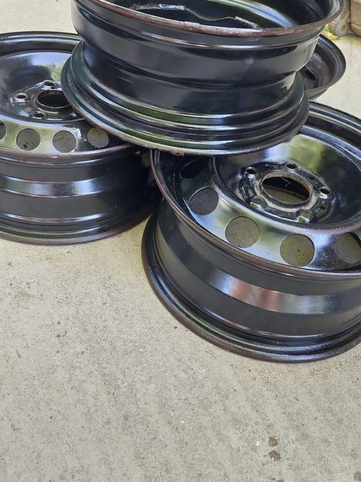 Vând jante originale 4 buc. BMW și  2 buc. Audi.