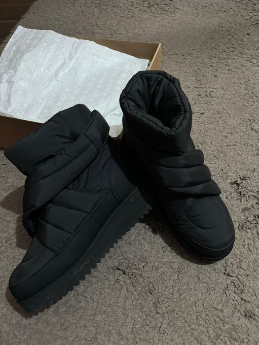 Ghete dama UGG impermeabile