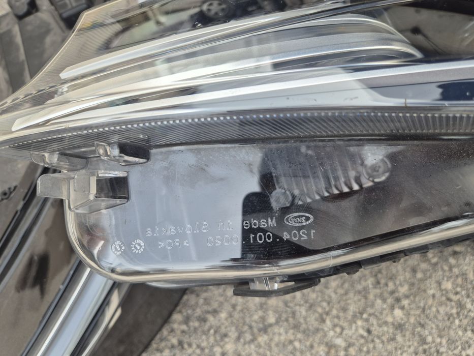 Ляв фар VW Caddy Full Led Фолксваген Кади фарове