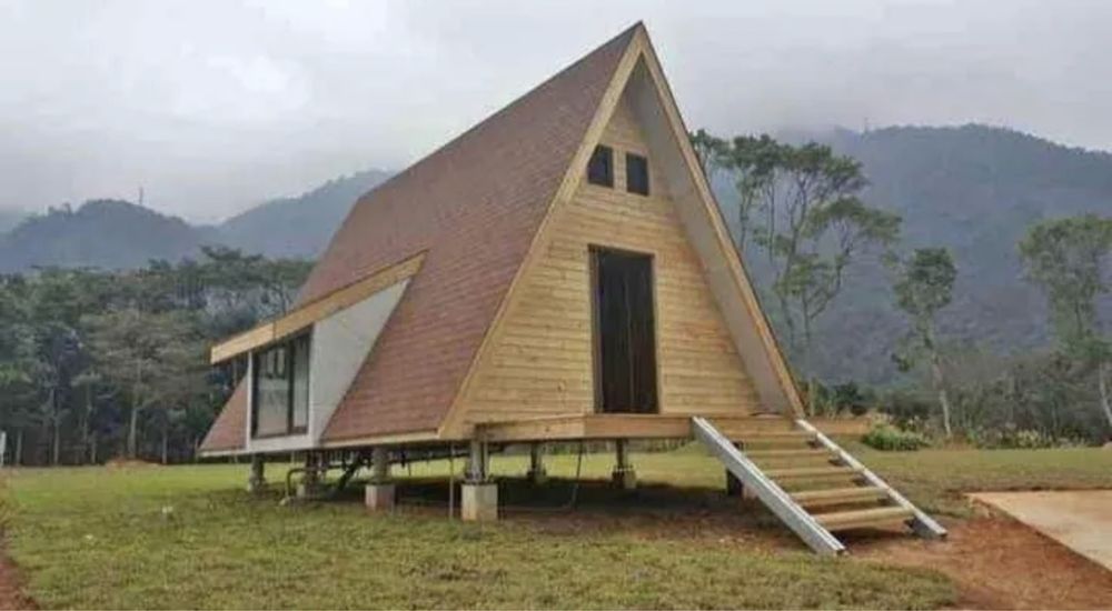 Vand cabane de grădina și de locuit