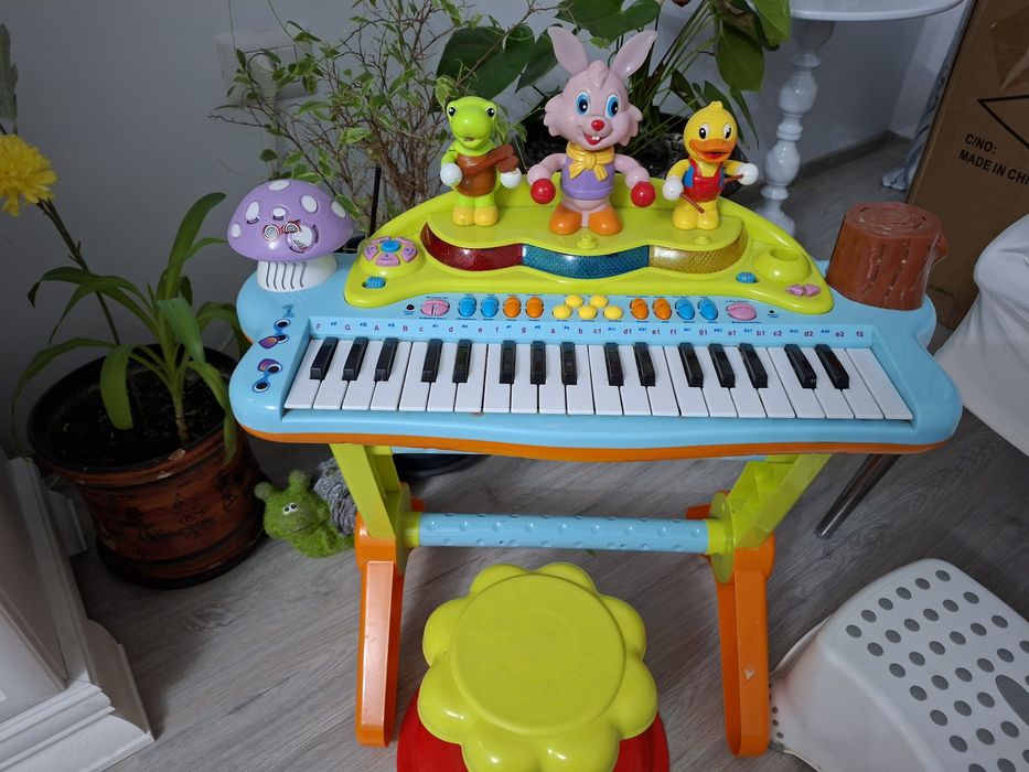 Jucării copii pian muzical cu scaunele