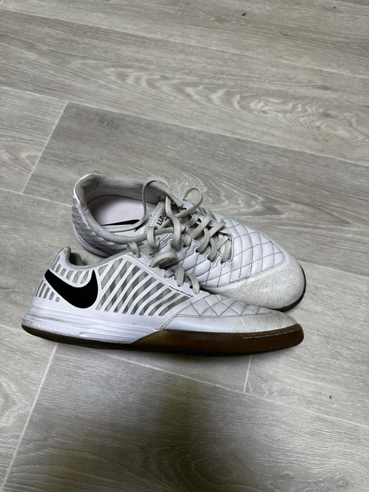 Продам оригинал зальники Найки Лунар Гато 2