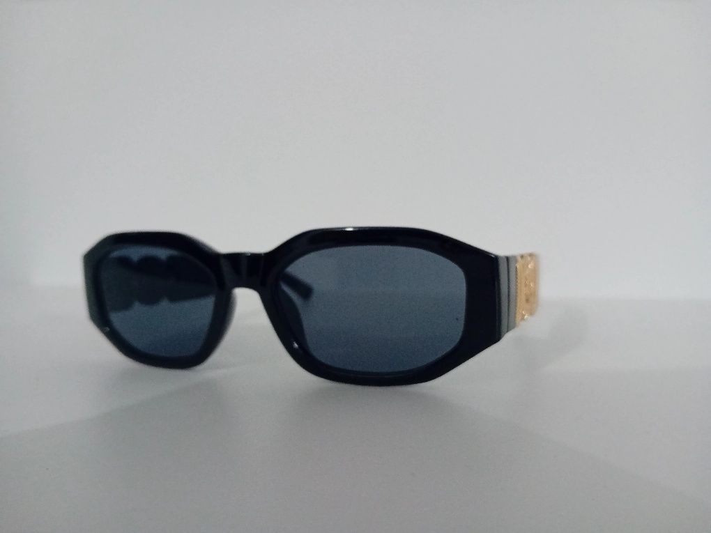 Versace Sungalsses 1,1