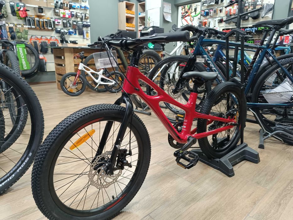 Bicicleta copii Royal Baby SPACE SHUTTLE 20 in stoc la Funky Sports