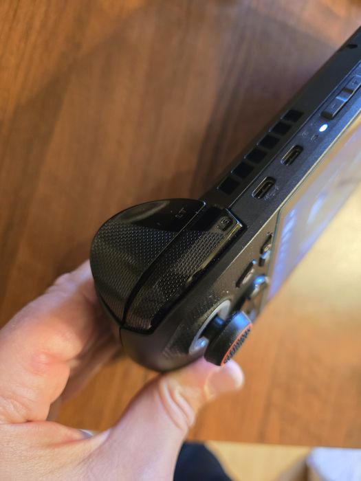 Asus RoG xbox ally X нов 24 месеца гаранция