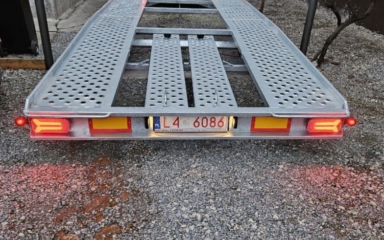 Trailer Galla Syrius 5 Metri Impecabil. [FUL LED]