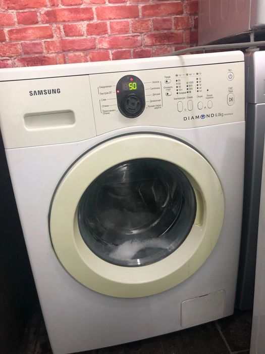 Стиральная машина SAMSUNG - 6 кг