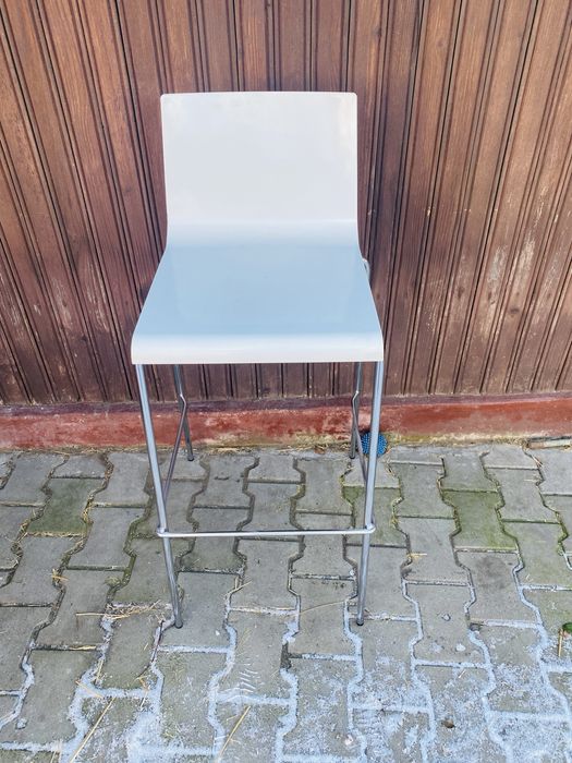 Scaune inalte de bar profesionale