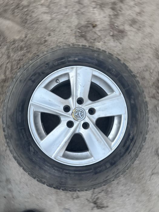 Зимние шины 4 шт с шипами