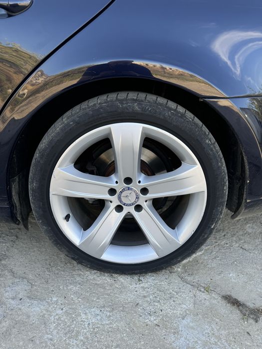 Dezmembrez Mercedes Cls 350 faceflit