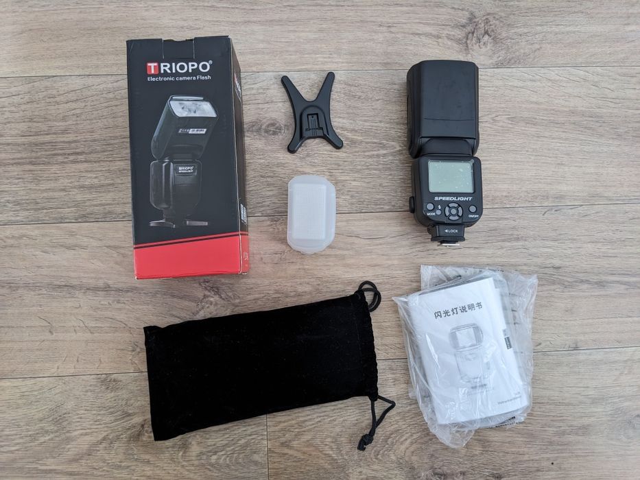 Triopo TR-950 фотовспышка профессиональный для Canon
