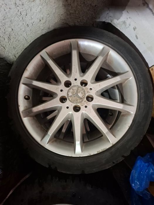 Patru Roti Mercedes Benz R17