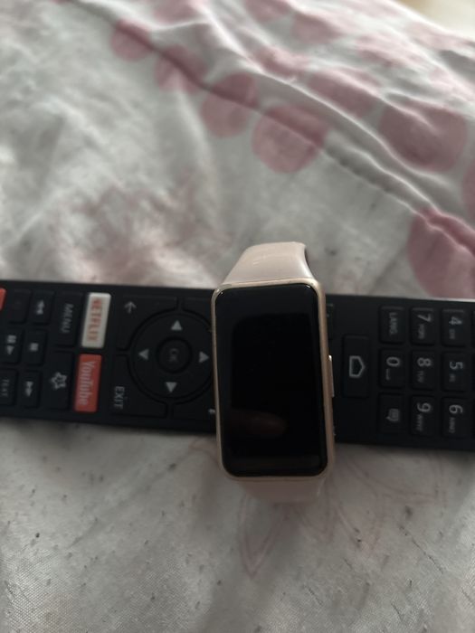 Huawei band 6-740