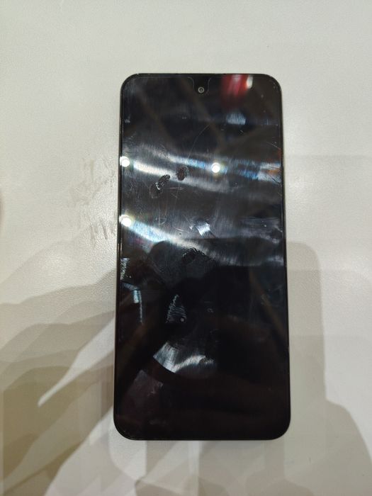 TECNO SPARK 40 телефон