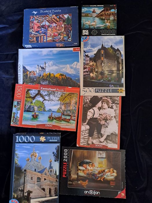 Vand 90 puzzle pentru pasionati