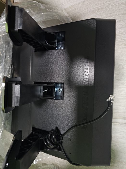 !!!СПЕШНО!!! Педали Thrustmaster T3PA - чисто нови