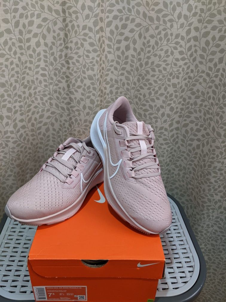 Adidasi damă Nike Air Zoom Pegasus mărimea 38.5