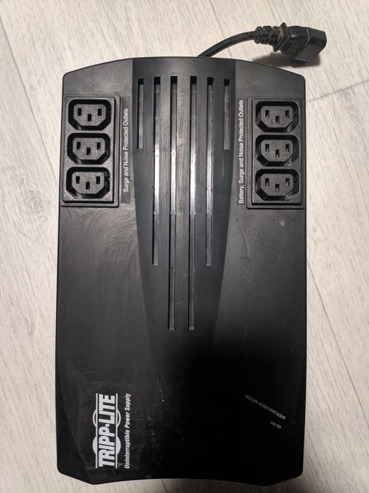 Tripp-lite AVRX750U ибп