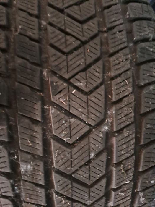 Anvelope 275/45 R19 M+S