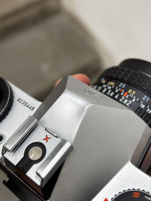 Pentax KX in stare bună cu CLA făcut plus obiectiv Pentax SMC 50mm f/2