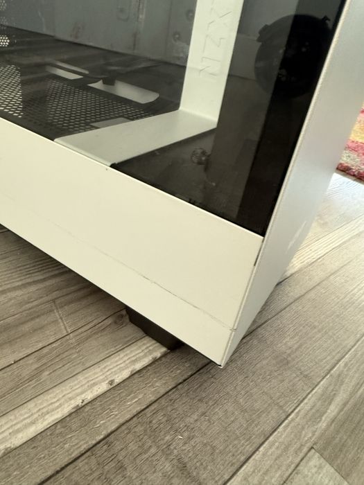 Carcasa nzxt h510 white
