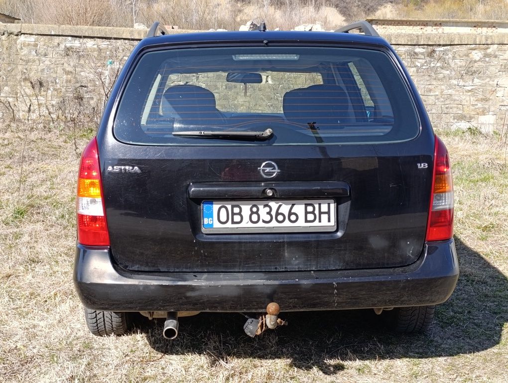 Опел Астра комби