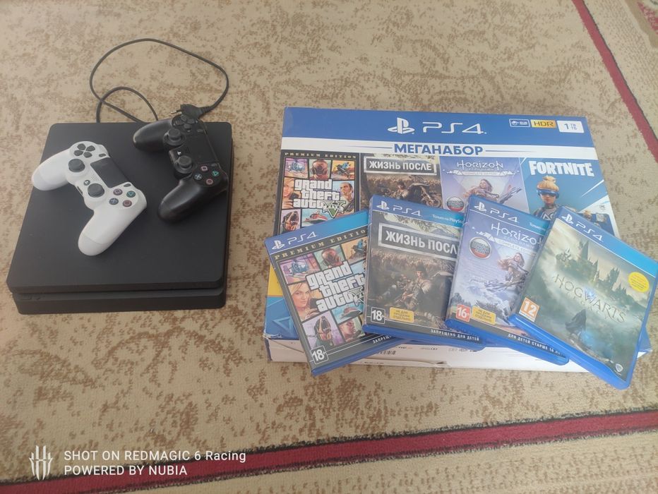 Продам PS4 slim. На 1 тб