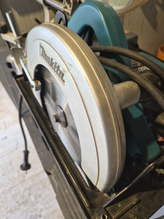 Ferăstrău Circular Makita