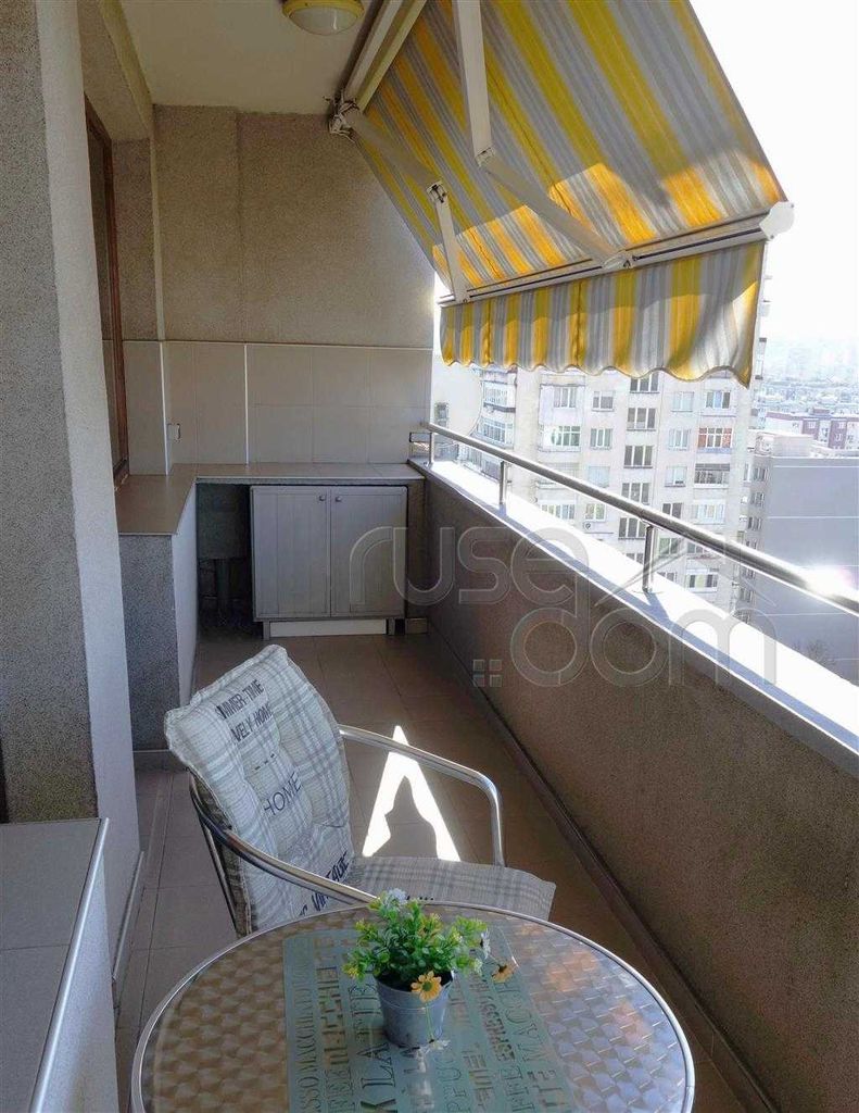 Продава се Тристаен апартамент в Русе, Алеи Възраждане - 98 кв.м за 2143 €/кв.м - Снимка #6