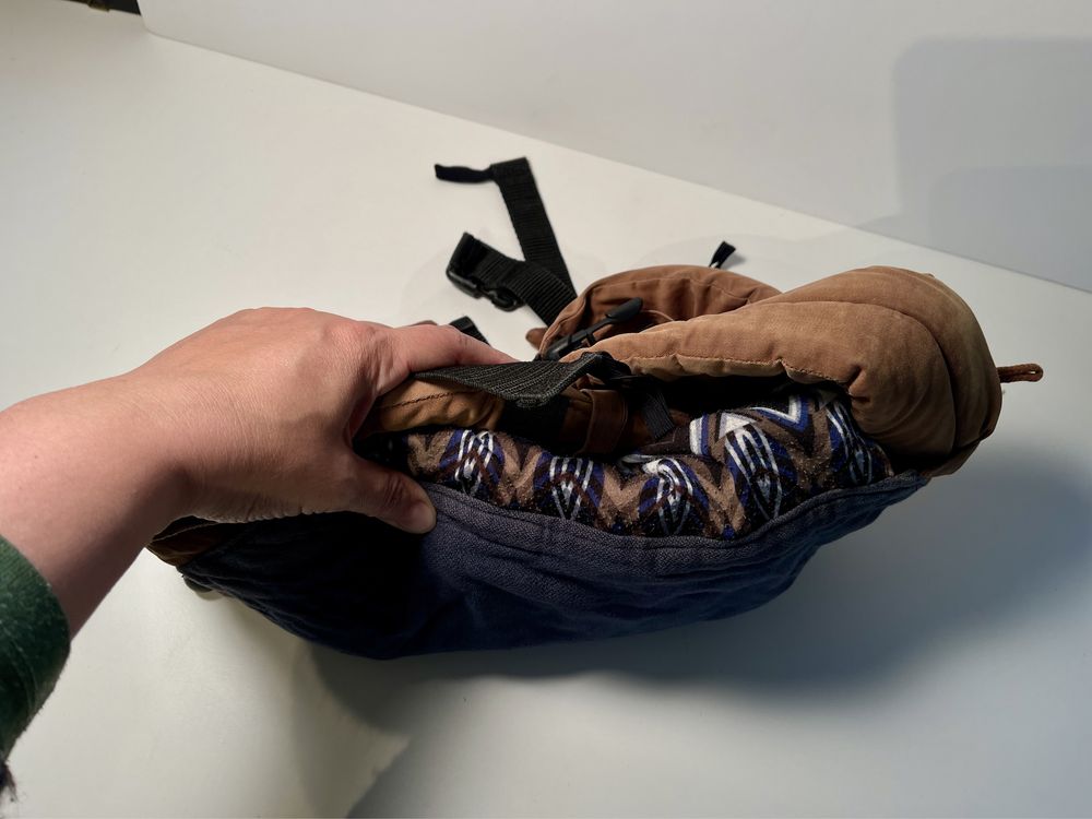 Sistem de purtare / marsupiu ergonomic Buzzidil