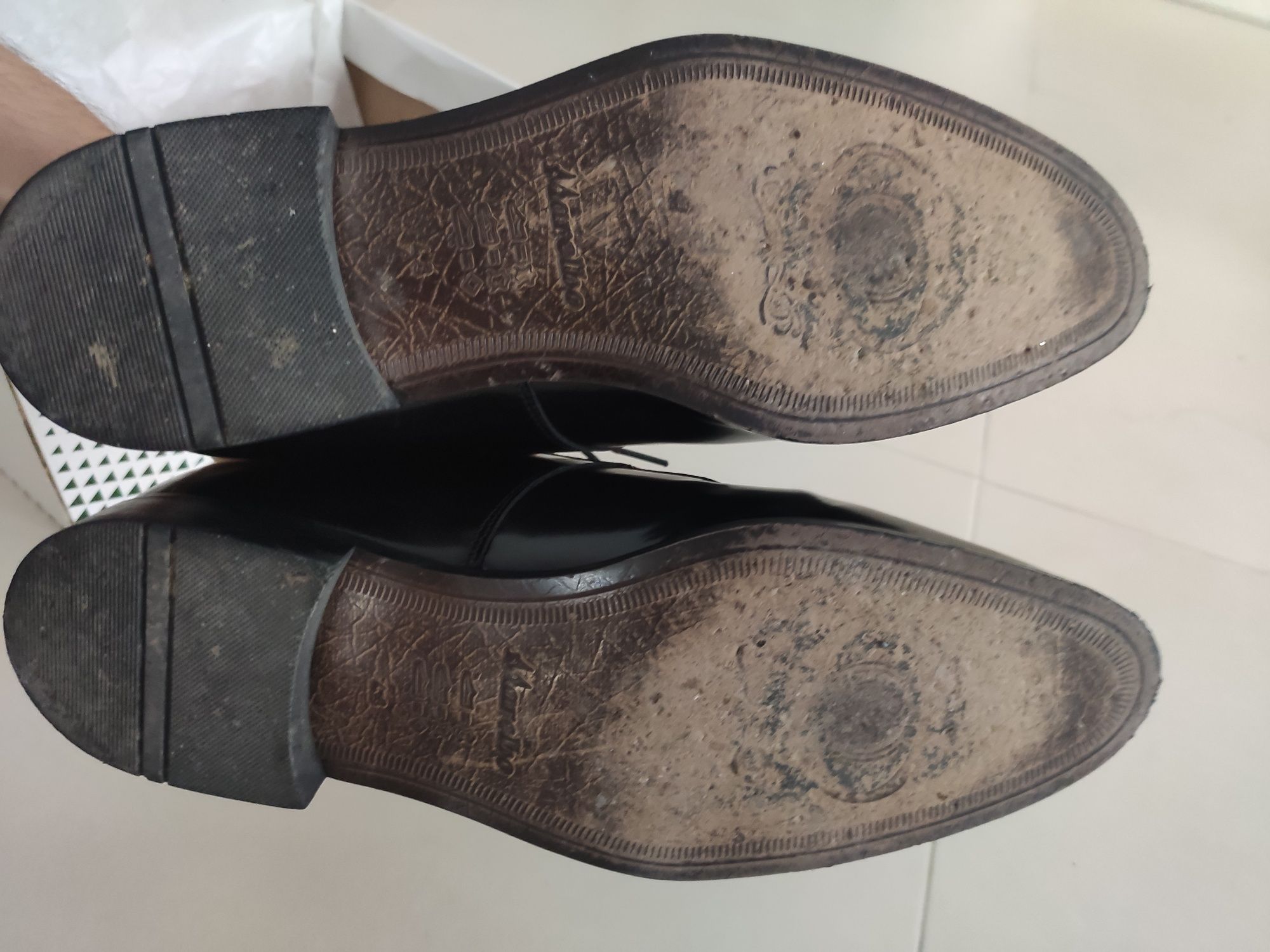 Pantofi piele barbati marime 43
