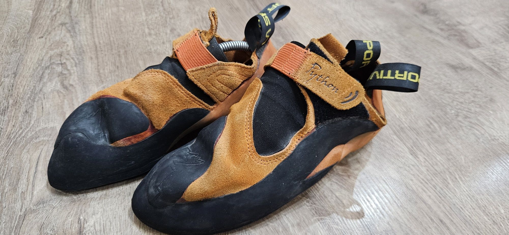 Еспадрили за катерене La Sportiva Python 42,5