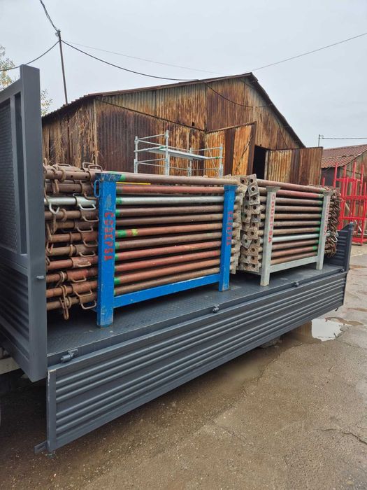 Inchiriem popi metalici de diferite dimensiuni