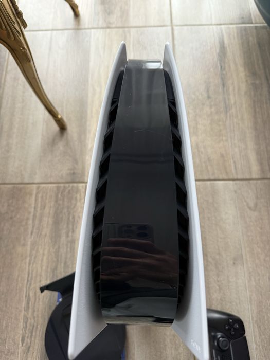 Consola PlayStation 5 Original Disc Edition Call Of Duty Watch Dogs FN