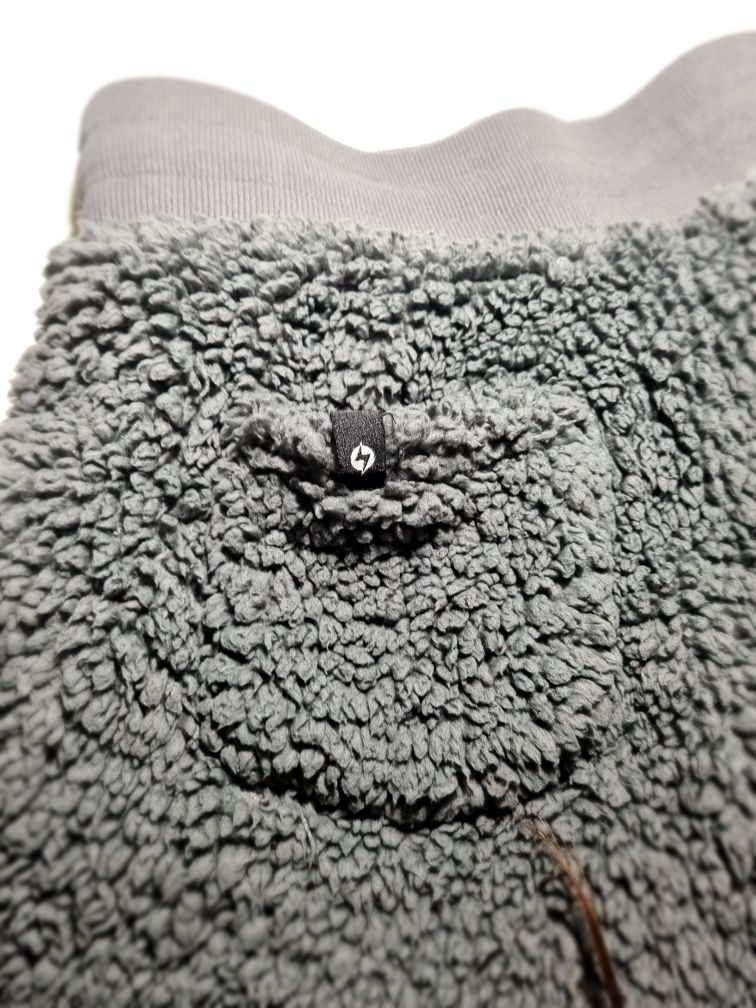 Popflex Active- Grey Faux Sherpa Shorts-M размер