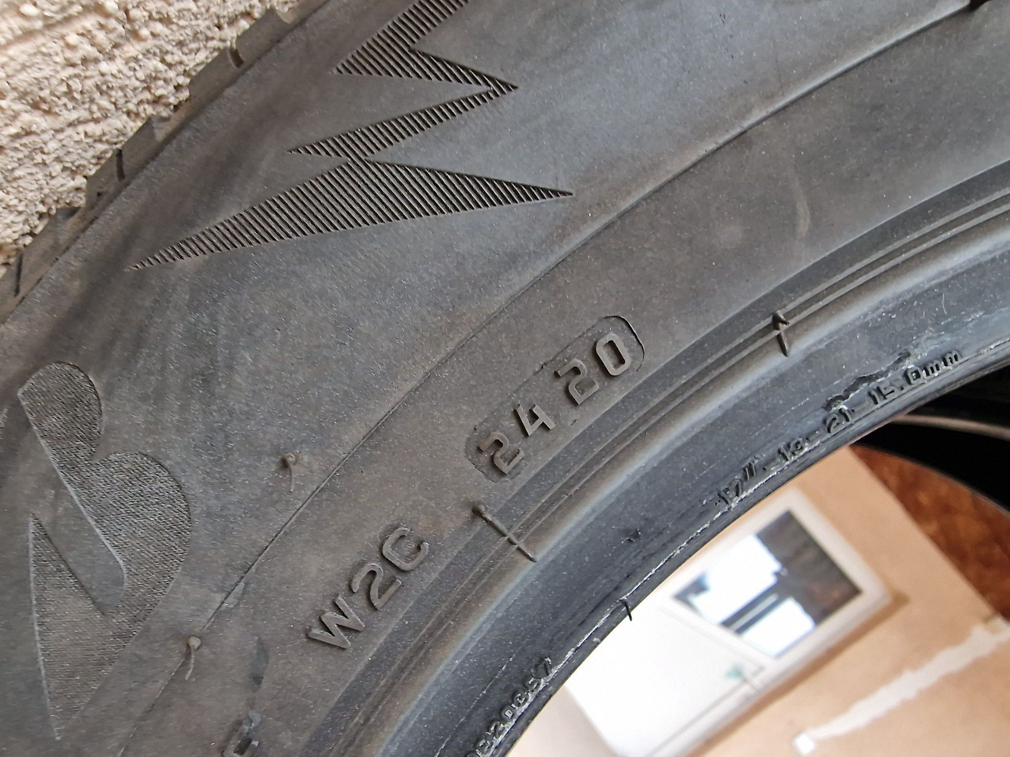 Anvelope 215/65R17 marca Bridgestone, DOT 2020