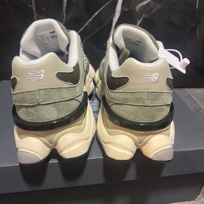 New Balance 9060, marime: 42