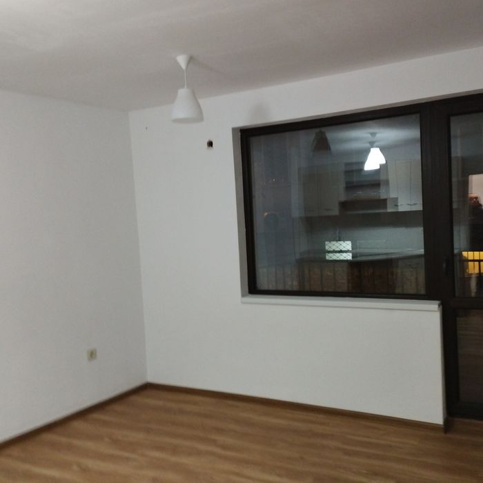 Дава се под наем Едностаен апартамент в Варна, Погреби - 45 кв.м за 306 € - Снимка #3