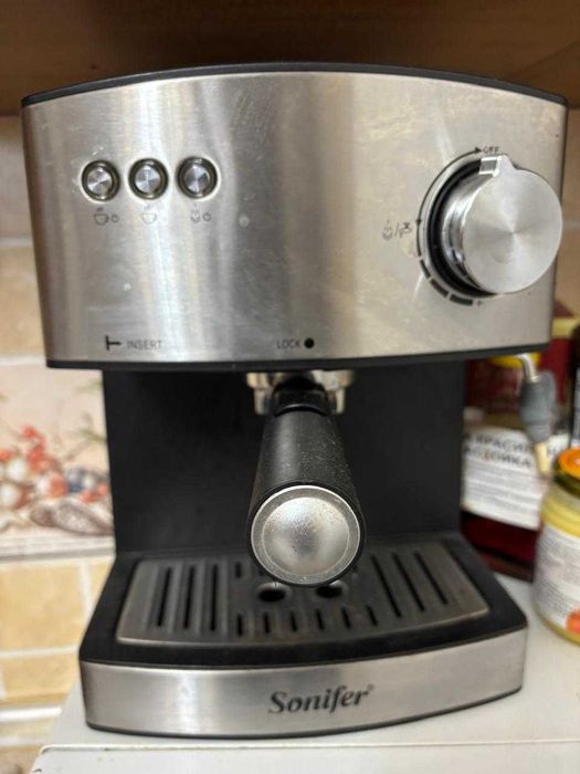 Продам Кофеварку