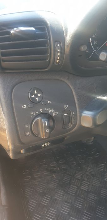 Mercedes-Benz C clas