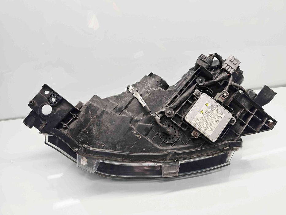 Far dreapta MITSUBISHI Outlander III [Fabr 2012-2014] 8301C2-06