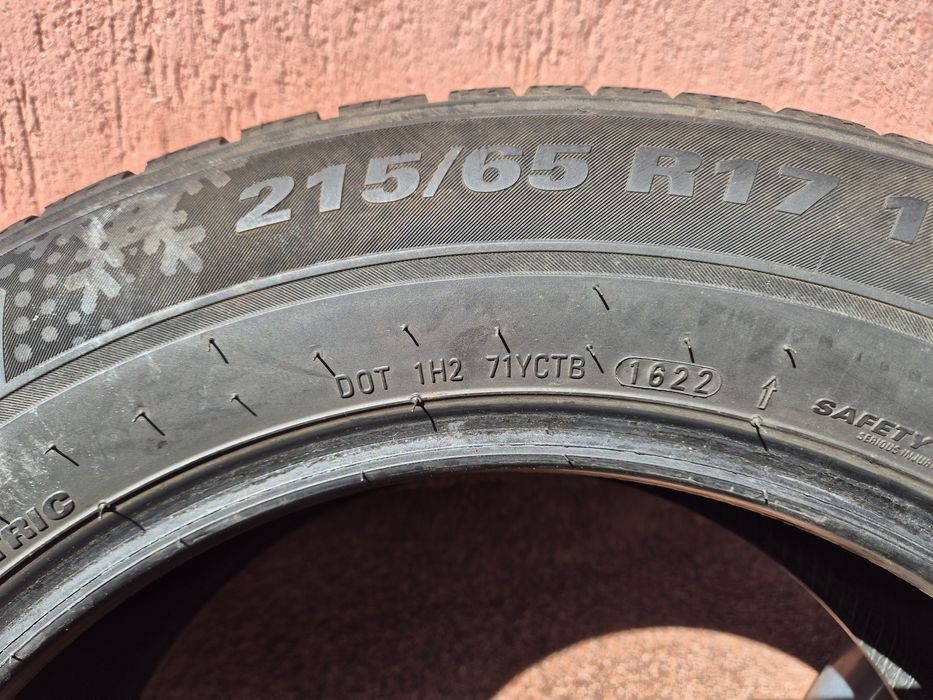 Vand anvelope iarna Kumho Wintercraft SUV 215 65 R17