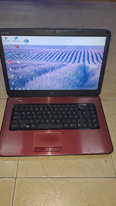 DELL Inspiron M5040 ,AMD,4GB RAM,320GB хард, батерия над 3ч. -250лв