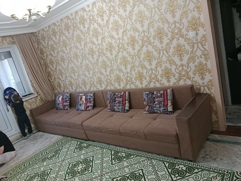 Жағдайы жаксы диван