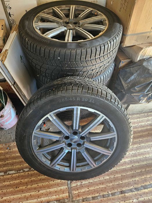 Гуми с джанти за Audi Q7